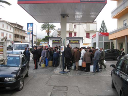 The Italians queueing for petrol.