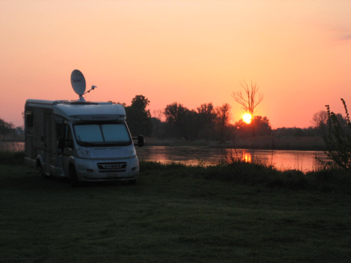 Sunrise over the Oder