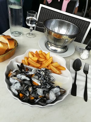 Moules